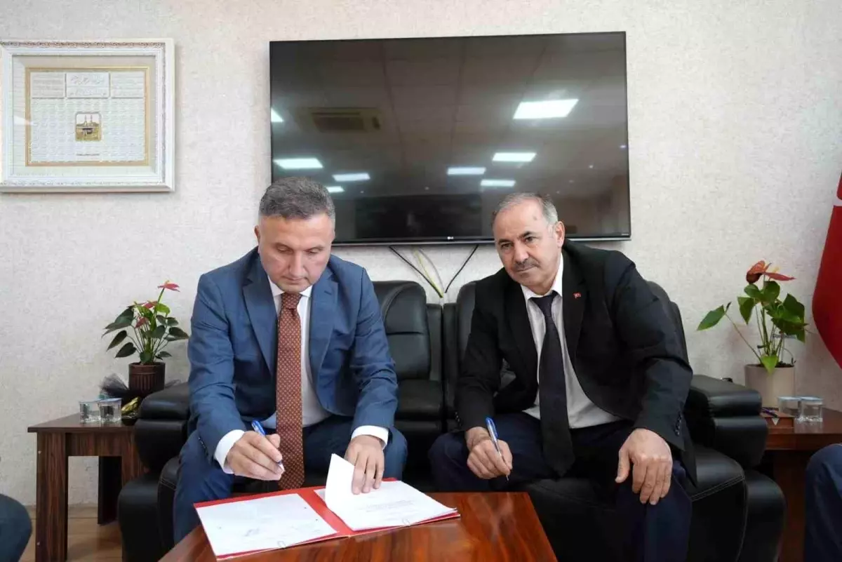 Kayseri Büyükşehir Belediyesi ve İl Milli Eğitim Müdürlüğü arasında iş birliği protokolü imzalandı