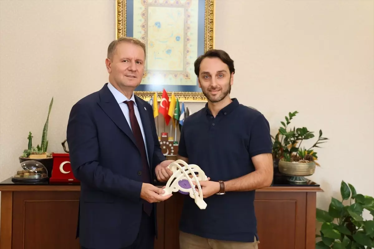 ODÜ’den Kalça Protezi İçin Yeni Aparat