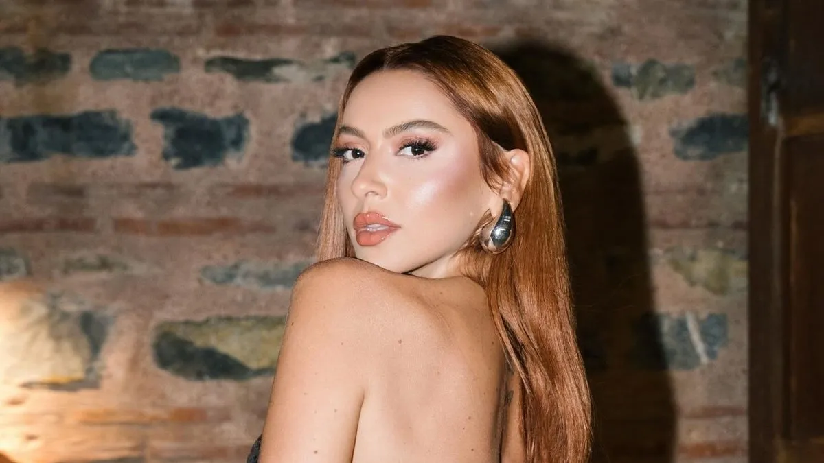 Hadise’nin müstakbel eniştesi de oyuncu çıktı! Meğer “Muhteşem Yüzyıl”da rol almış