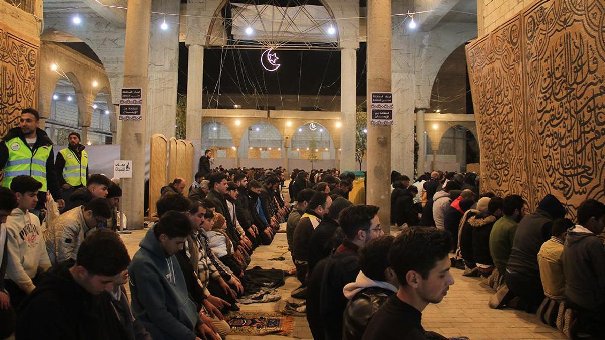 50 yıl sonra ilk! Suriye’de Esad’sız Ramazan